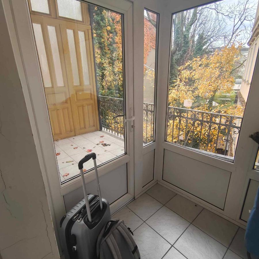 Large 4 Room Apartment In The Center Of ウィーン エクステリア 写真