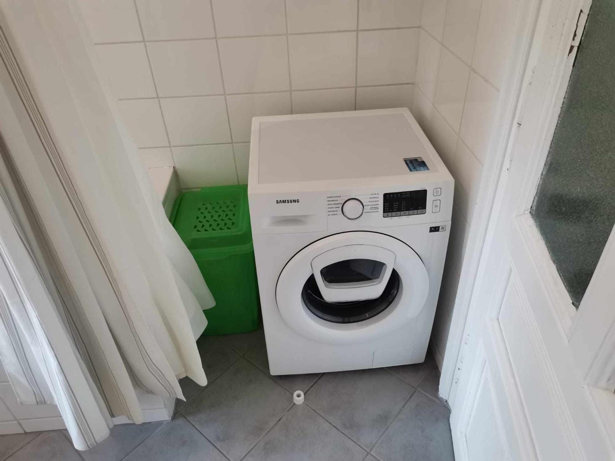 Large 4 Room Apartment In The Center Of ウィーン エクステリア 写真